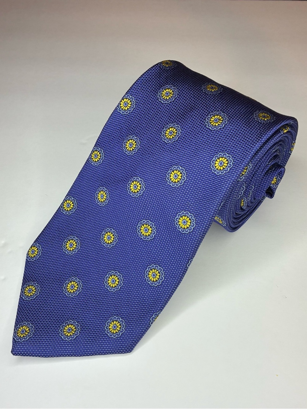 Brooks Brothers Makers Merchants Silk Tie Purple Yellow Geometric Medallion 3.5”